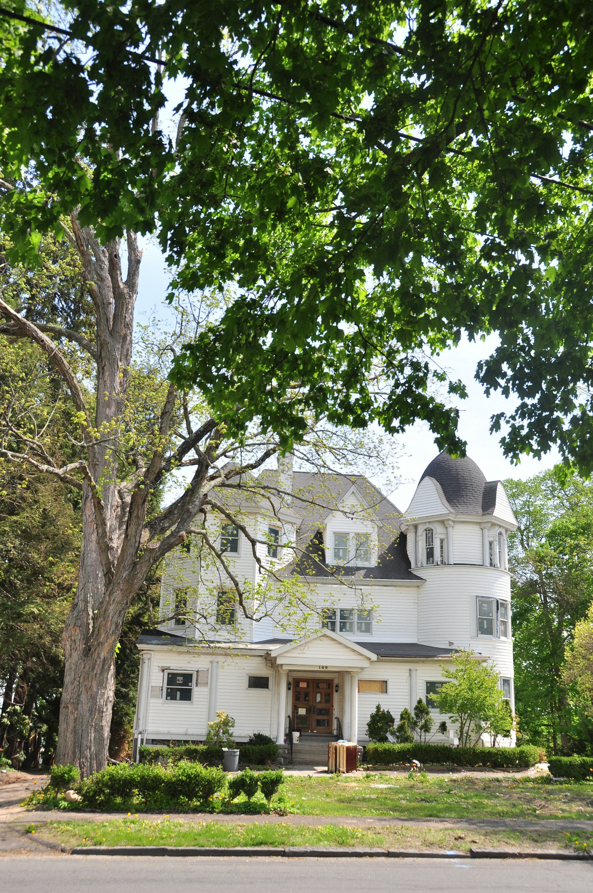 A single-family New England home